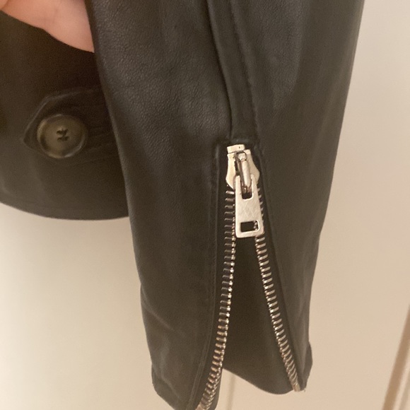 A.P.C. - leather motorcycle jacket - xs - Picture 7 of 14